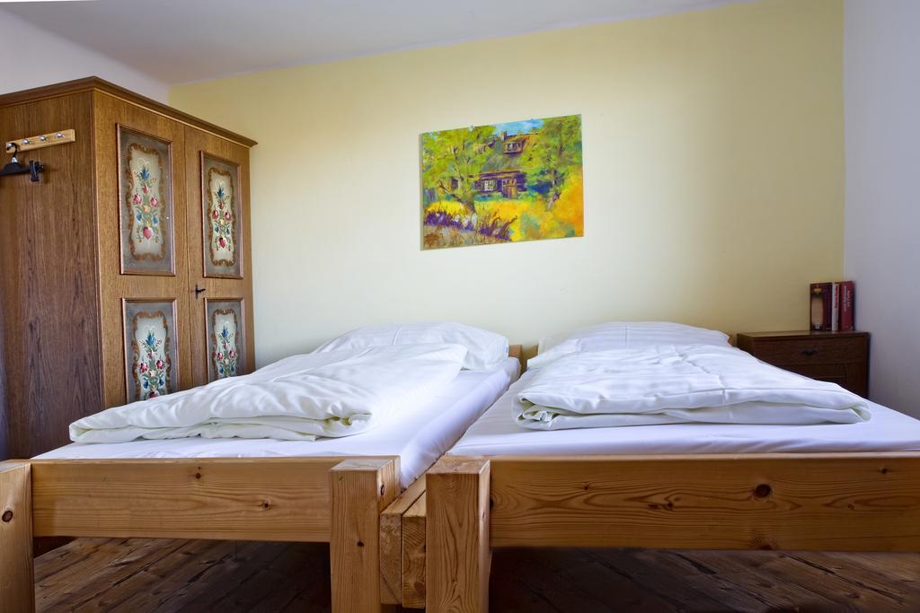 Altes Almhaus Hotel Maria Lankowitz Quarto foto